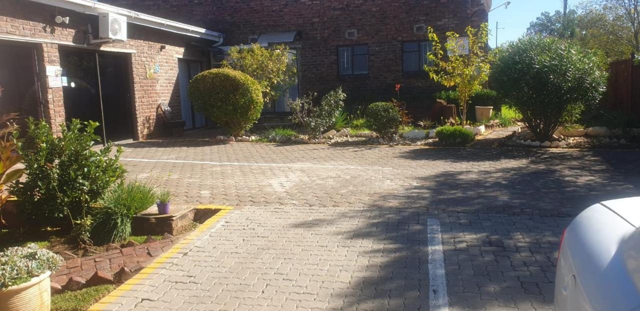 Aliwal Villa Guest Lodge Exterior foto